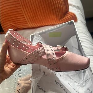 Ballet flat Pink Studded Women's Shoes